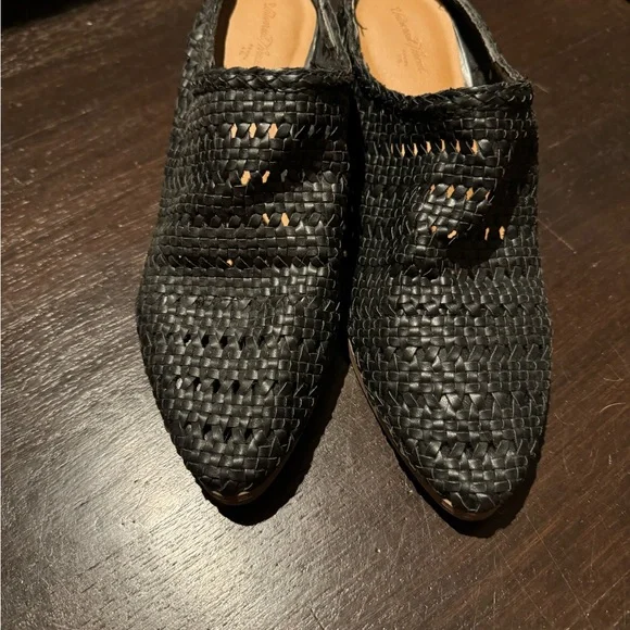 Universal Thread Woven Mules - Picture 3 of 5